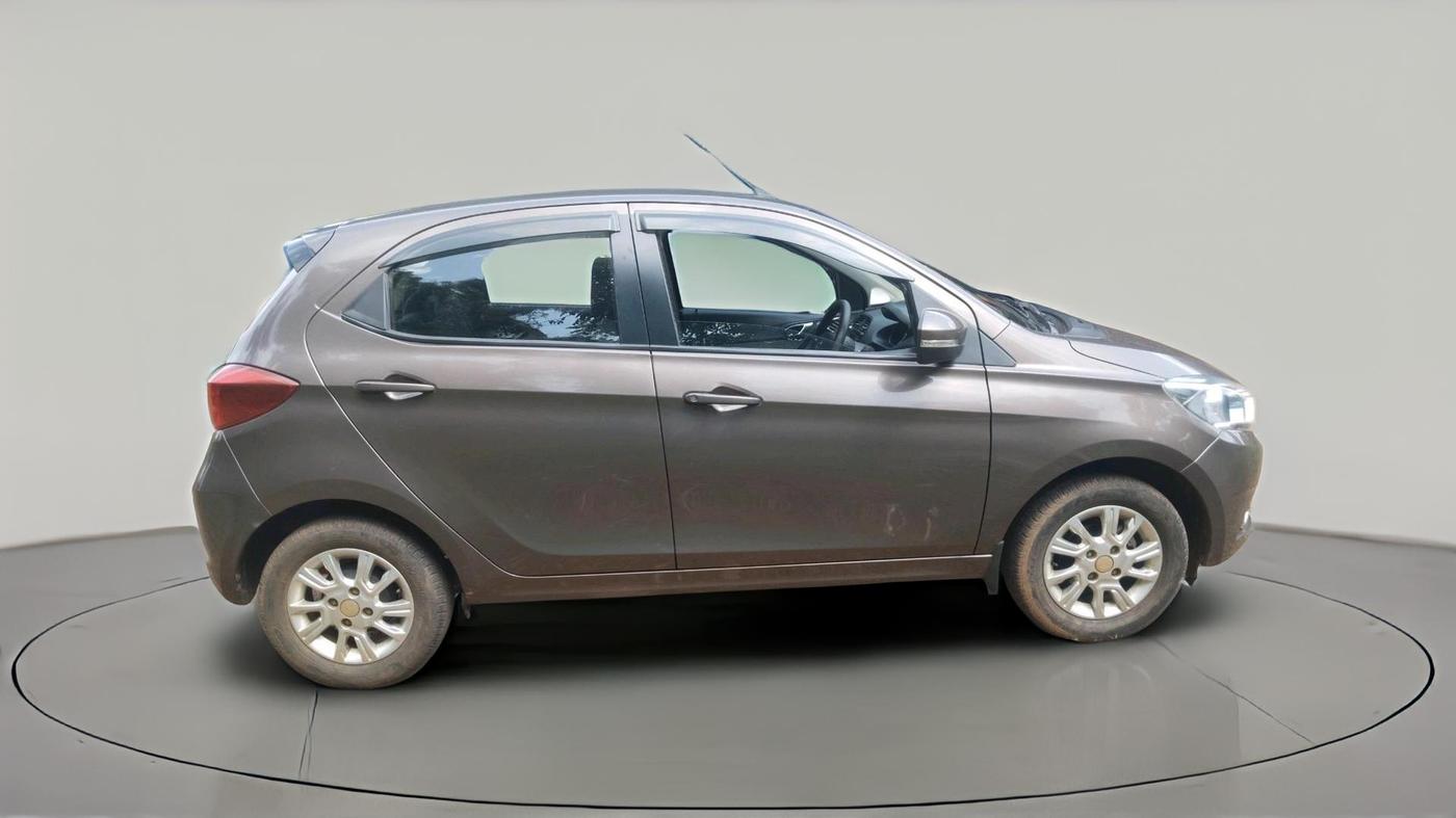 2018 Tata Tiago XZA PETROL, Petrol, Automatic, 29,491 km, exterior