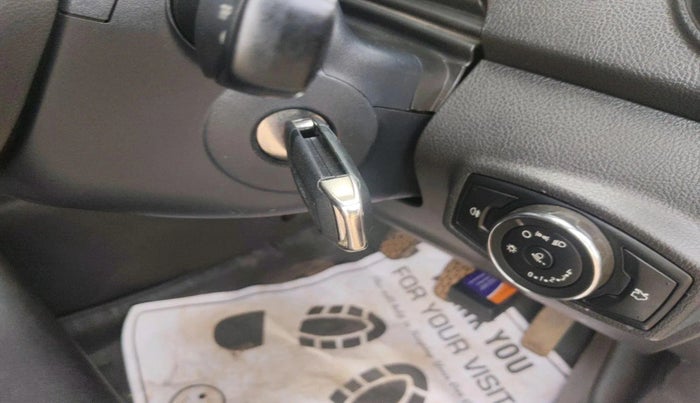 2016 Ford New Figo TREND 1.2 PETROL, Petrol, Manual, 37,908 km, interior