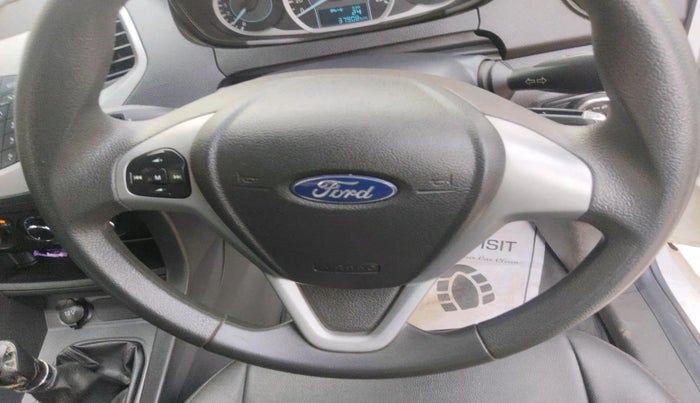 2016 Ford New Figo TREND 1.2 PETROL, Petrol, Manual, 37,908 km, interior