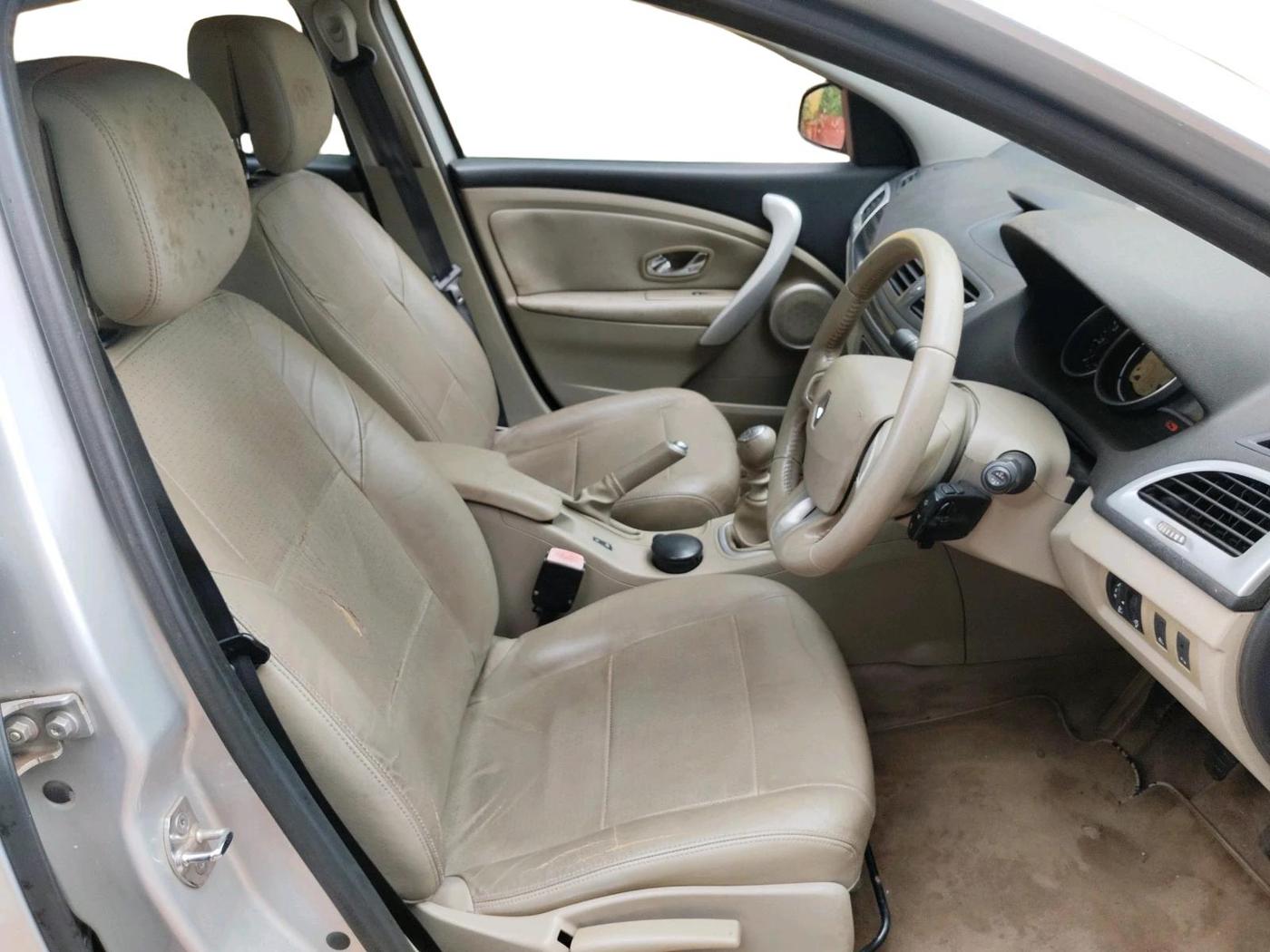 2012 Renault Fluence 1.5 E2, Diesel, Manual, 55,037 km, interior