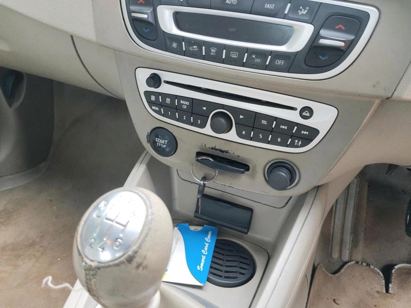 2012 Renault Fluence 1.5 E2, Diesel, Manual, 55,037 km, interior