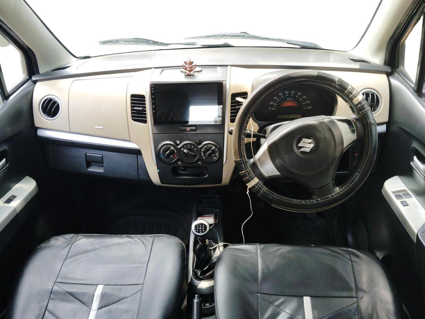 2018 Maruti Wagon R 1.0 LXI CNG (O), CNG, Manual, 80,243 km, interior