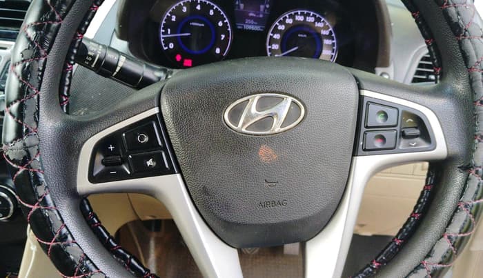 2012 Hyundai Verna FLUIDIC 1.6 VTVT SX, Petrol, Manual, 1,09,500 km, interior
