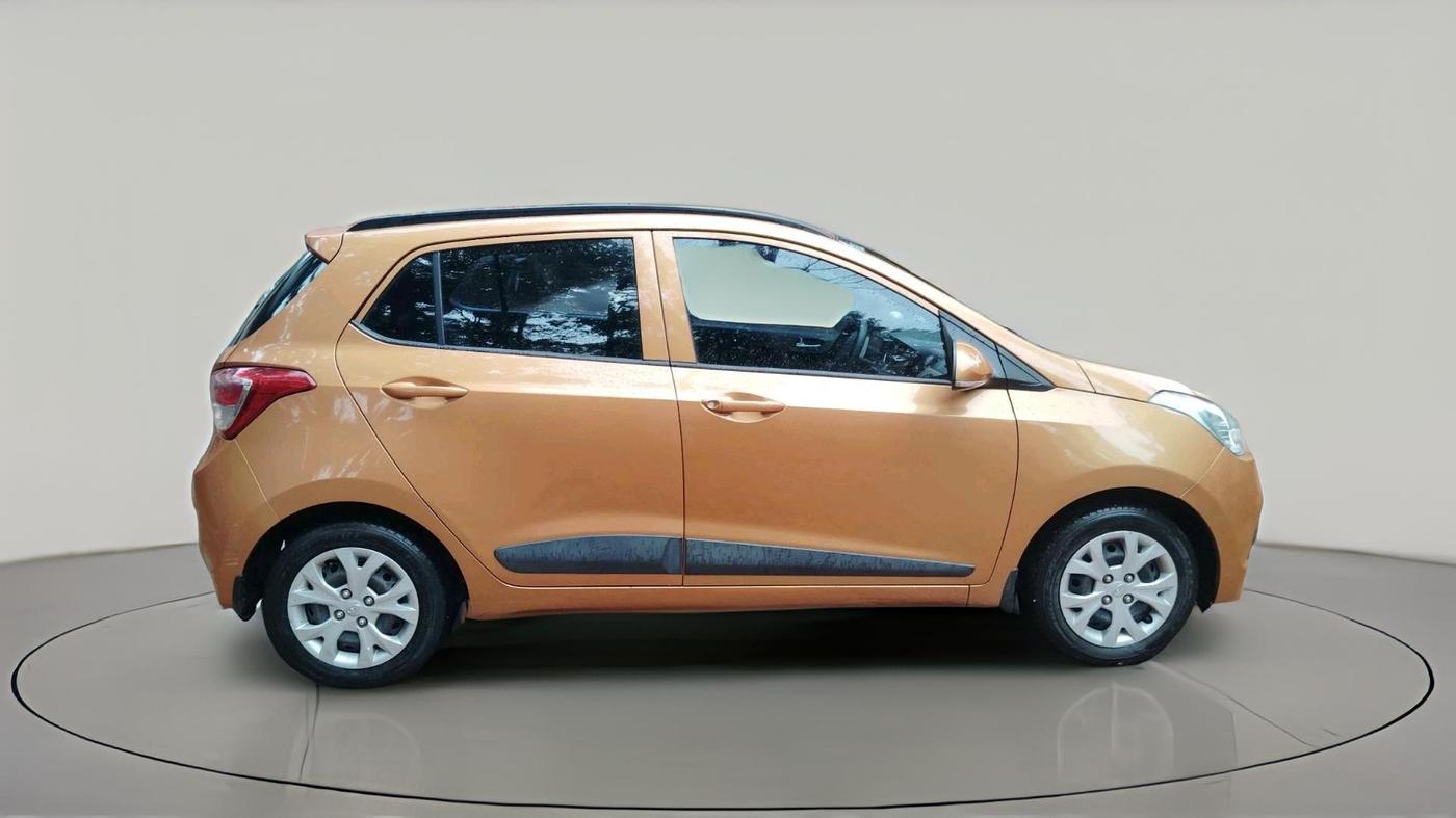 2015 Hyundai Grand i10 SPORTZ 1.2 KAPPA VTVT, Petrol, Manual, 41,204 km, exterior