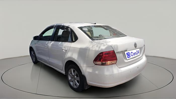 2011 Volkswagen Vento HIGHLINE 1.6 MPI, Petrol, Manual, 92,491 km, exterior
