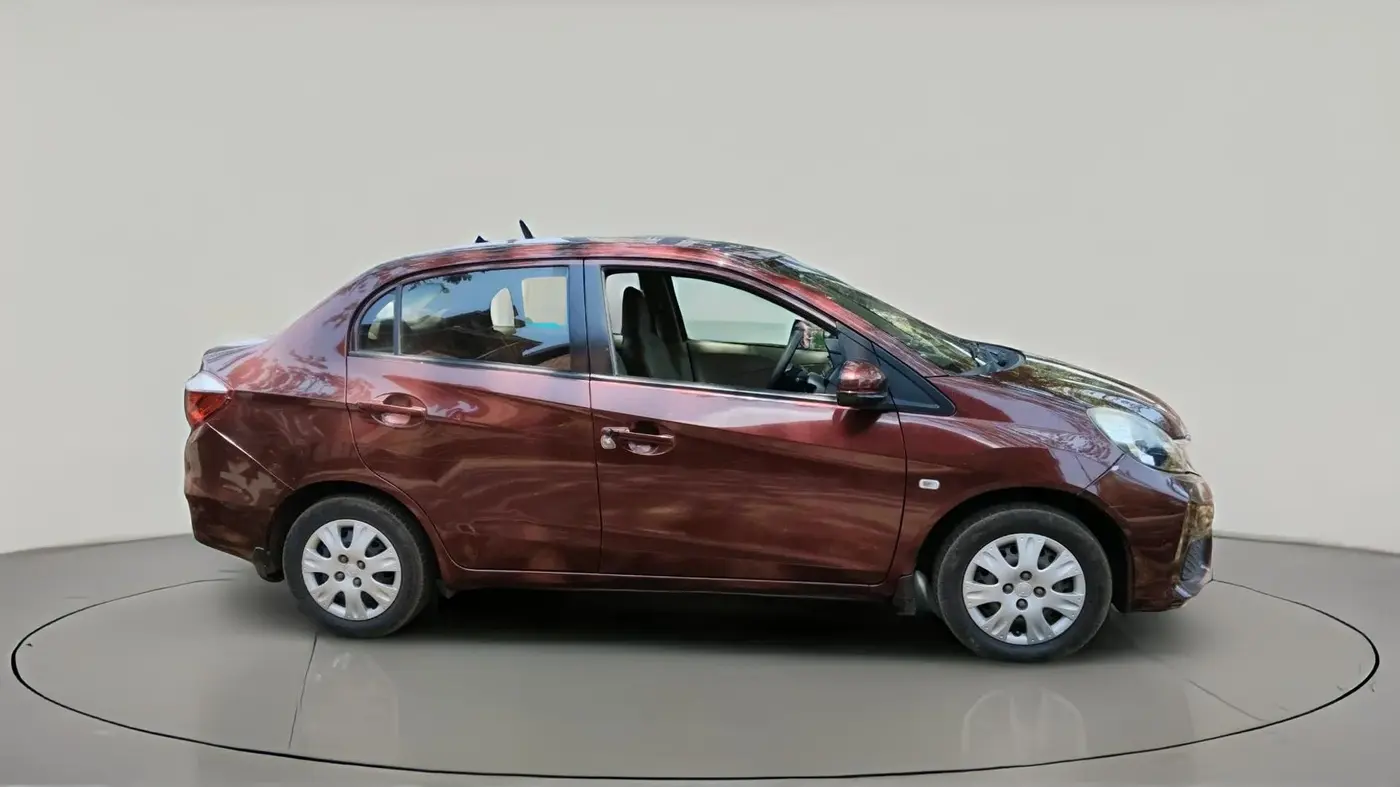 2017 Honda Amaze 1.2L I-VTEC S, Petrol, Manual, 77,396 km, exterior