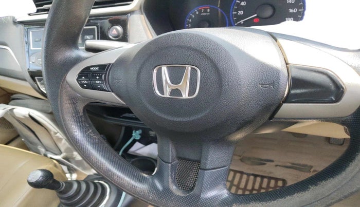 2017 Honda Amaze 1.2L I-VTEC S, Petrol, Manual, 77,396 km, interior