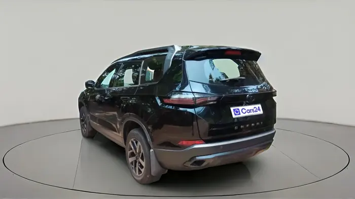2023 Tata Safari XZA PLUS 2.0L RED DARK EDITION 6 STR, Diesel, Automatic, 29,796 km, exterior