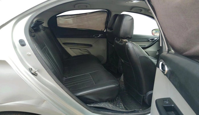 2017 Tata Tiago XZ PETROL, Petrol, Manual, 72,715 km, interior