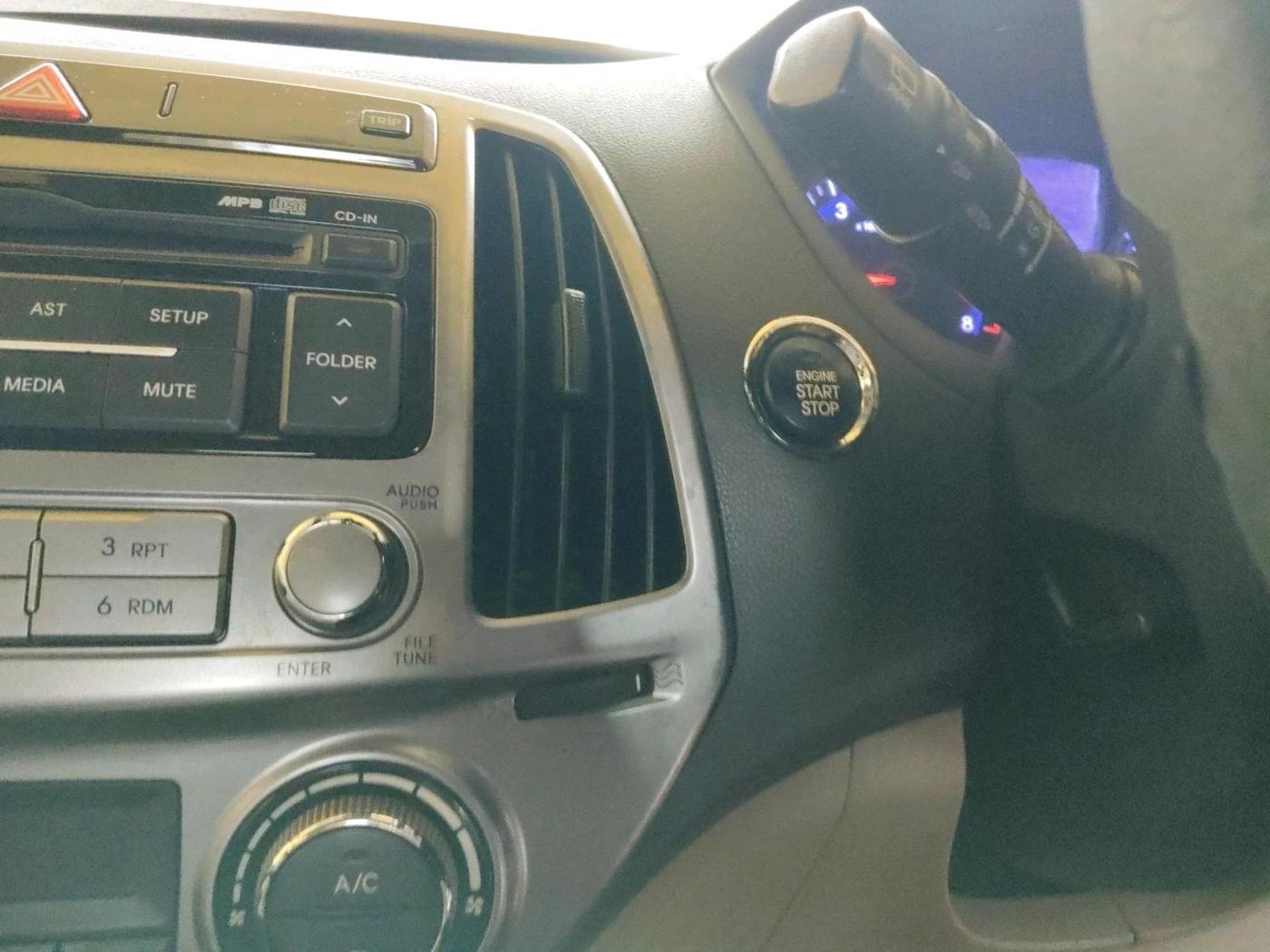 2013 Hyundai i20 ASTA 1.2, Petrol, Manual, 71,546 km, interior