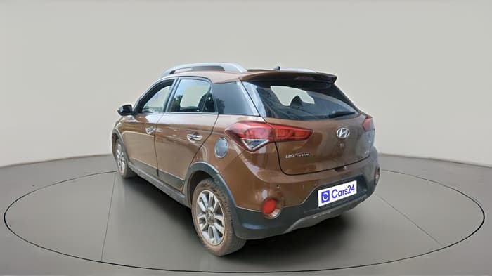 2015 Hyundai i20 Active 1.4 SX, Diesel, Manual, 1,01,838 km, exterior