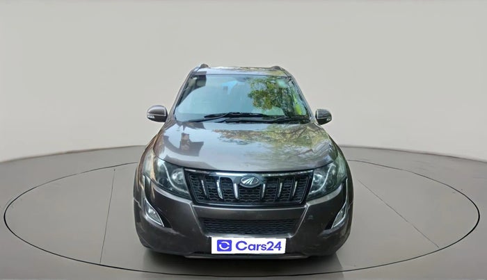 2017 Mahindra XUV500 W10, Diesel, Manual, 1,55,836 km, exterior
