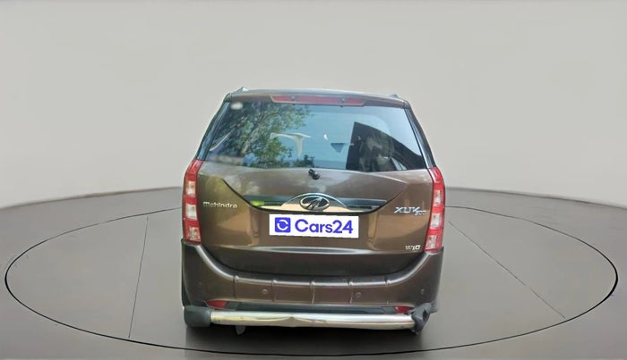 2017 Mahindra XUV500 W10, Diesel, Manual, 1,55,836 km, exterior