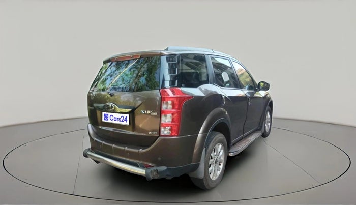 2017 Mahindra XUV500 W10, Diesel, Manual, 1,55,836 km, exterior