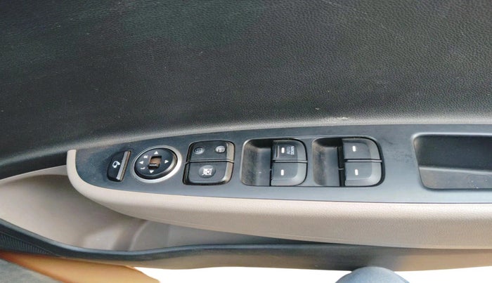 2016 Hyundai Grand i10 ASTA 1.2 KAPPA VTVT, Petrol, Manual, 77,151 km, interior