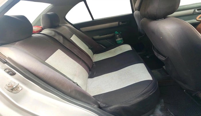 2009 Maruti Swift Dzire VDI, Diesel, Manual, 1,76,323 km, interior