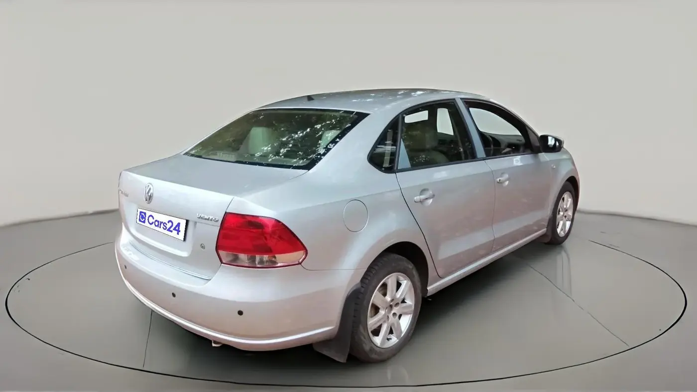2011 Volkswagen Vento HIGHLINE 1.6 MPI, Petrol, Manual, 1,33,972 km, exterior