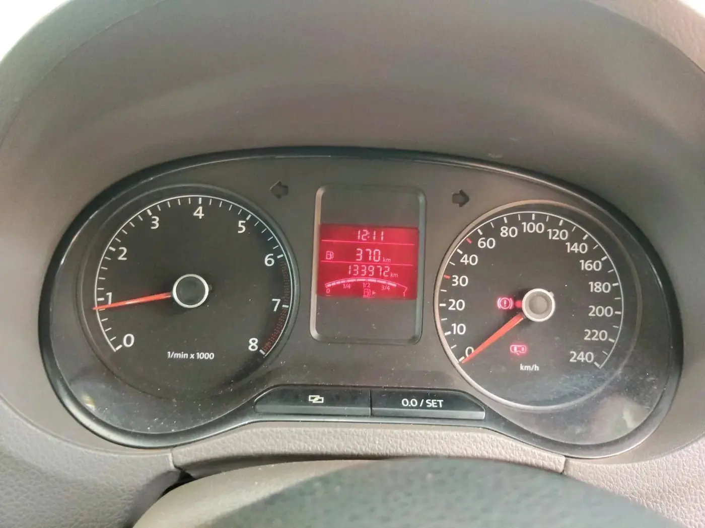 2011 Volkswagen Vento HIGHLINE 1.6 MPI, Petrol, Manual, 1,33,972 km, interior