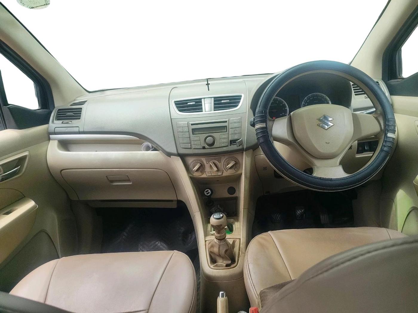 2015 Maruti Ertiga VXI, Petrol, Manual, 2,12,269 km, interior