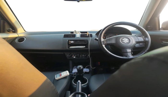 2011 Maruti Swift VDI, Diesel, Manual, 1,67,240 km, interior