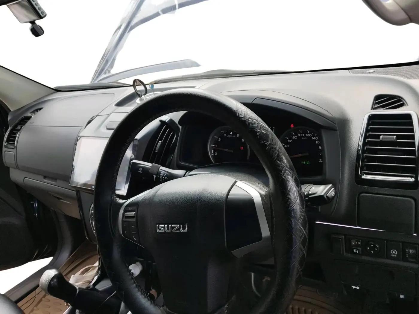 2023 ISUZU D-Max V Cross Z 4X4 MT, Diesel, Manual, 83,924 km, interior
