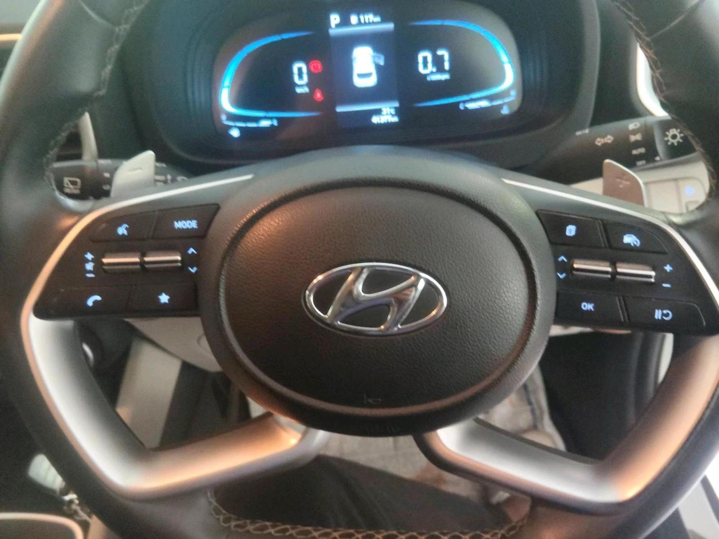 2023 Hyundai VENUE SX (O) 1.0 TURBO DCT, Petrol, Automatic, 41,377 km, interior