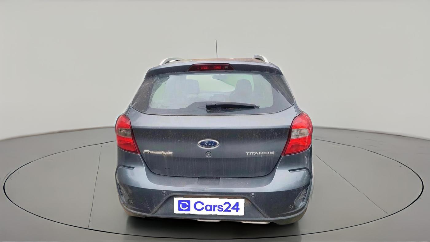 2018 Ford FREESTYLE TITANIUM 1.2 PETROL, Petrol, Manual, 2,00,000 km, exterior