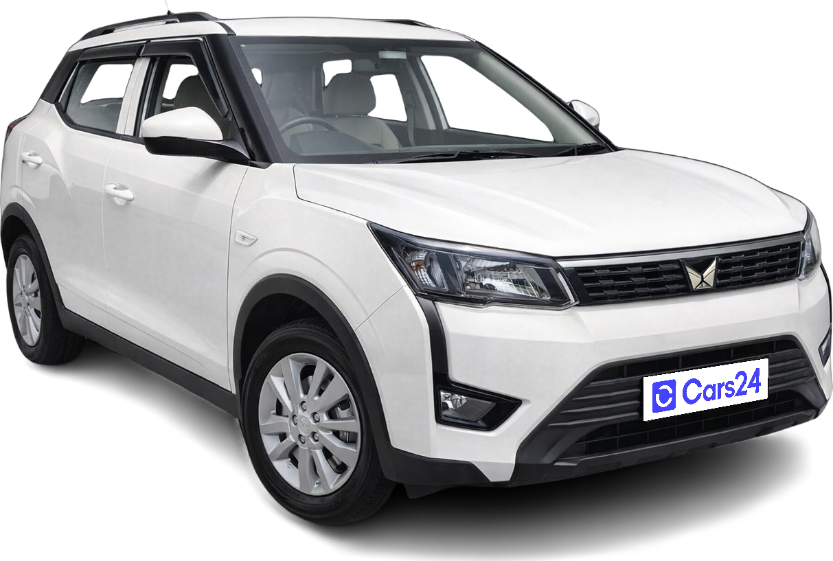 2023 Mahindra XUV300 - SUV - Petrol - Manual - ₹7.10 lakh