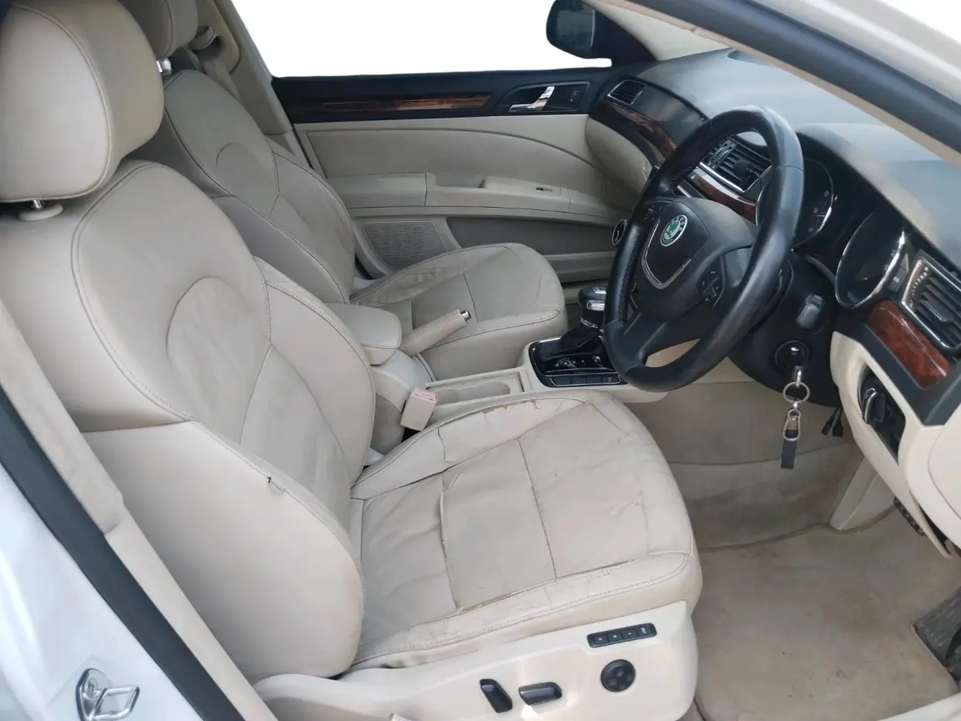 2011 Skoda Superb ELEGANCE 1.8 TSI AT, Petrol, Automatic, 58,312 km, interior