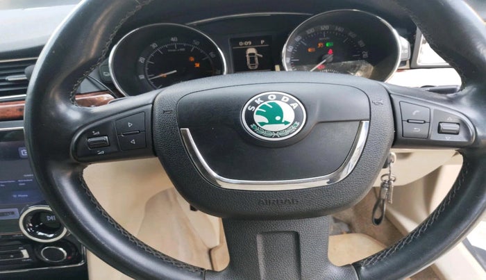 2011 Skoda Superb ELEGANCE 1.8 TSI AT, Petrol, Automatic, 58,312 km, interior