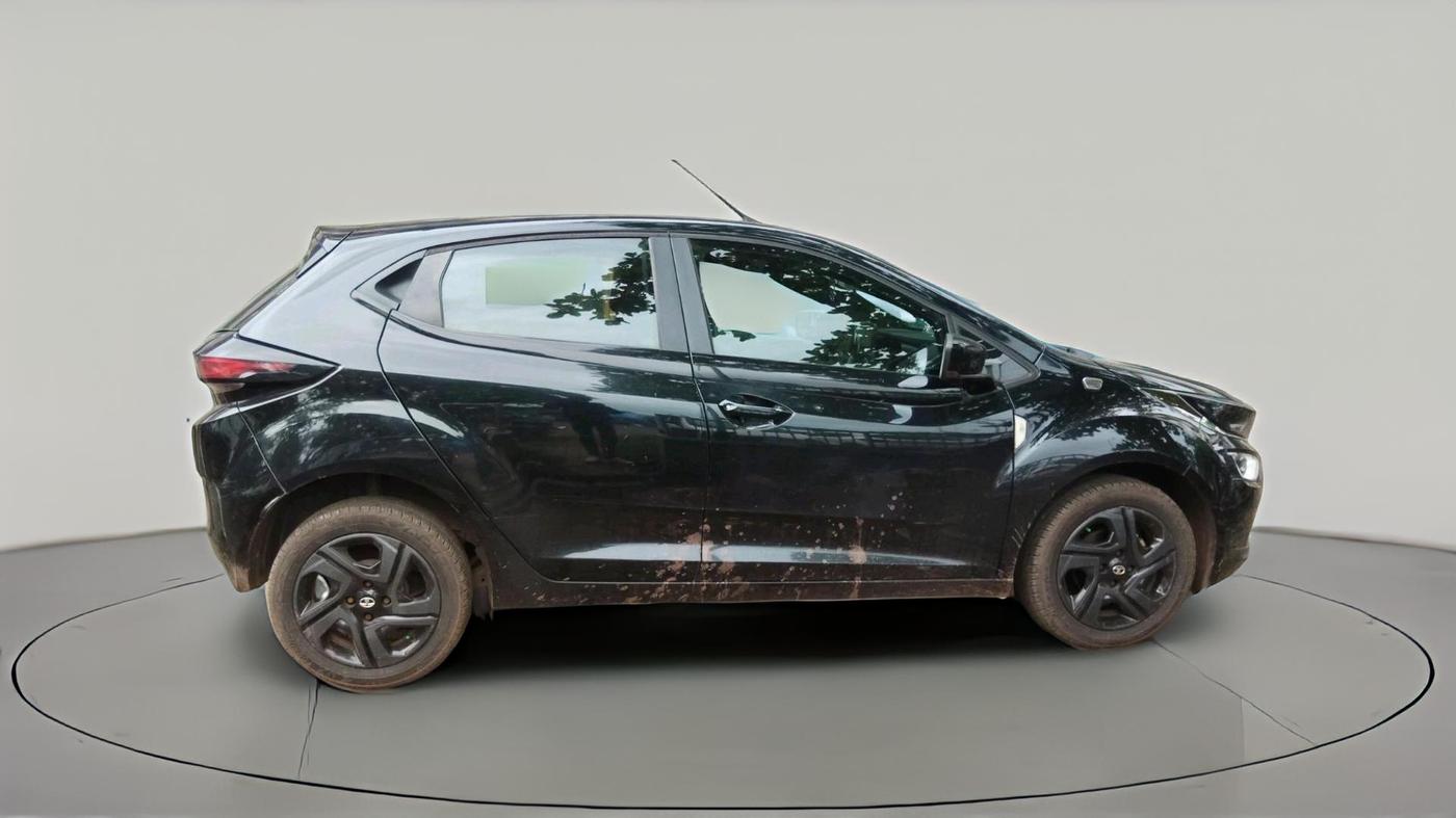2022 Tata ALTROZ XTA DARK EDTION, Petrol, Automatic, 84,472 km, exterior