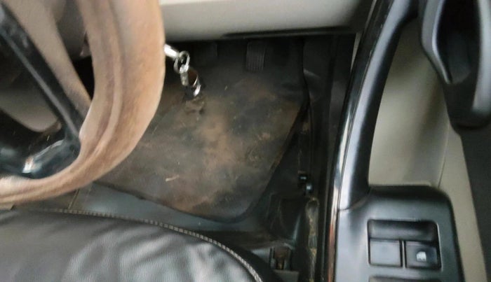 2018 Tata Tiago XT DIESEL, Diesel, Manual, 1,39,877 km, interior