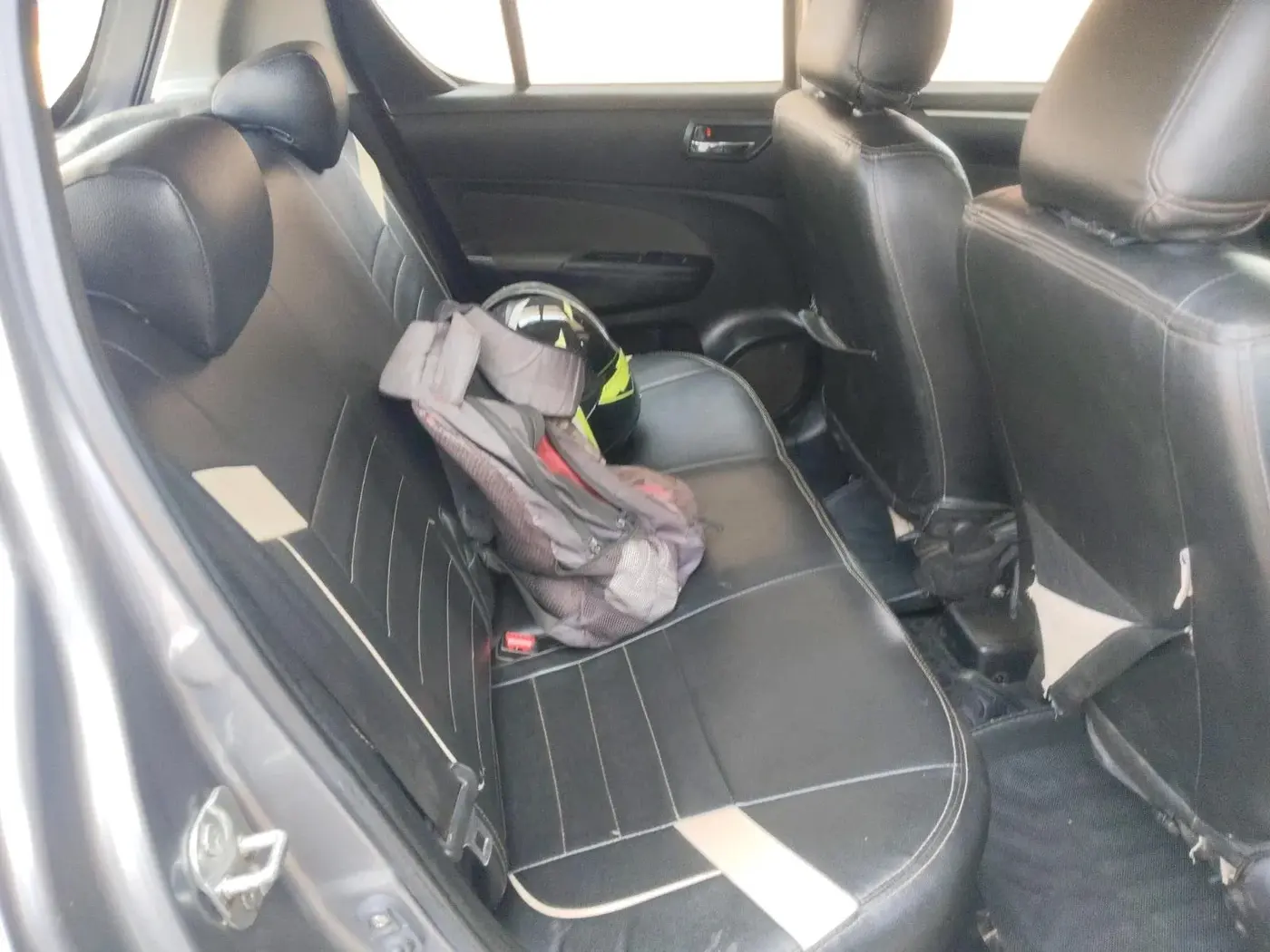 2014 Maruti Swift VXI, Petrol, Manual, 1,09,254 km, interior