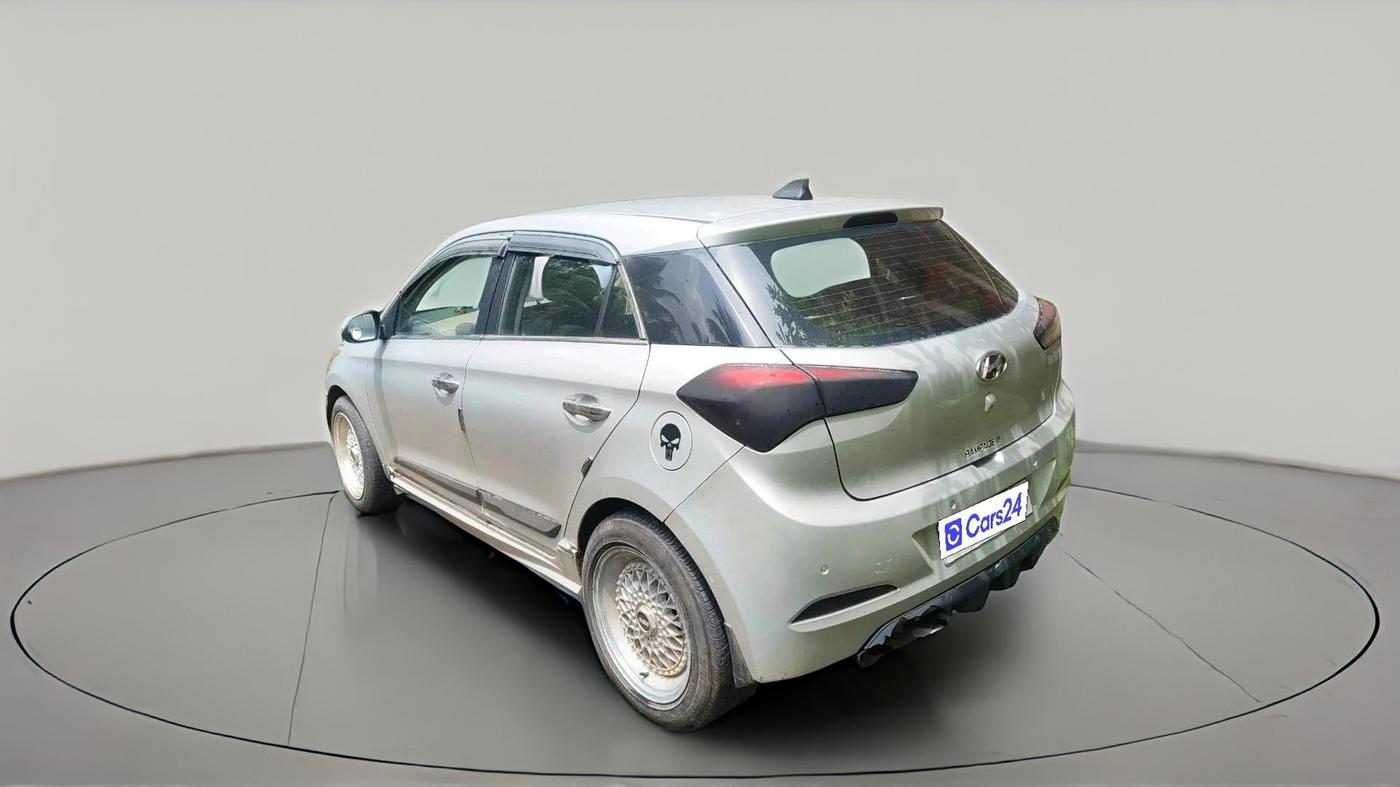 2016 Hyundai Elite i20 SPORTZ 1.2, Petrol, Manual, 1,30,239 km, exterior