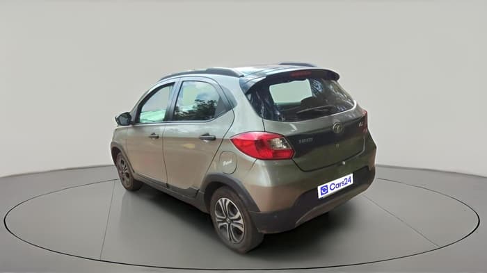 2018 Tata TIAGO NRG PETROL, Petrol, Manual, 80,044 km, exterior