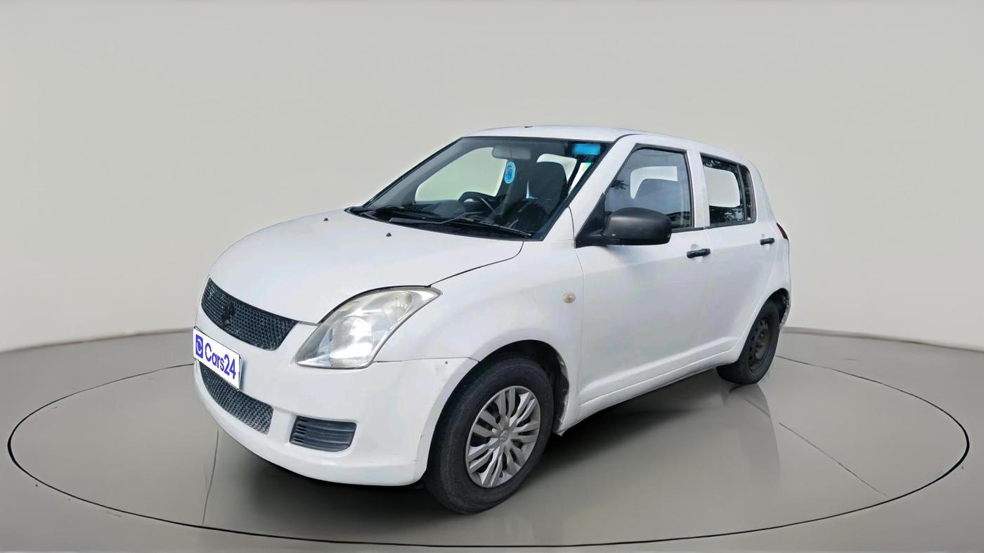 2011 Maruti Swift LXI, CNG, Manual, 1,42,271 km, exterior