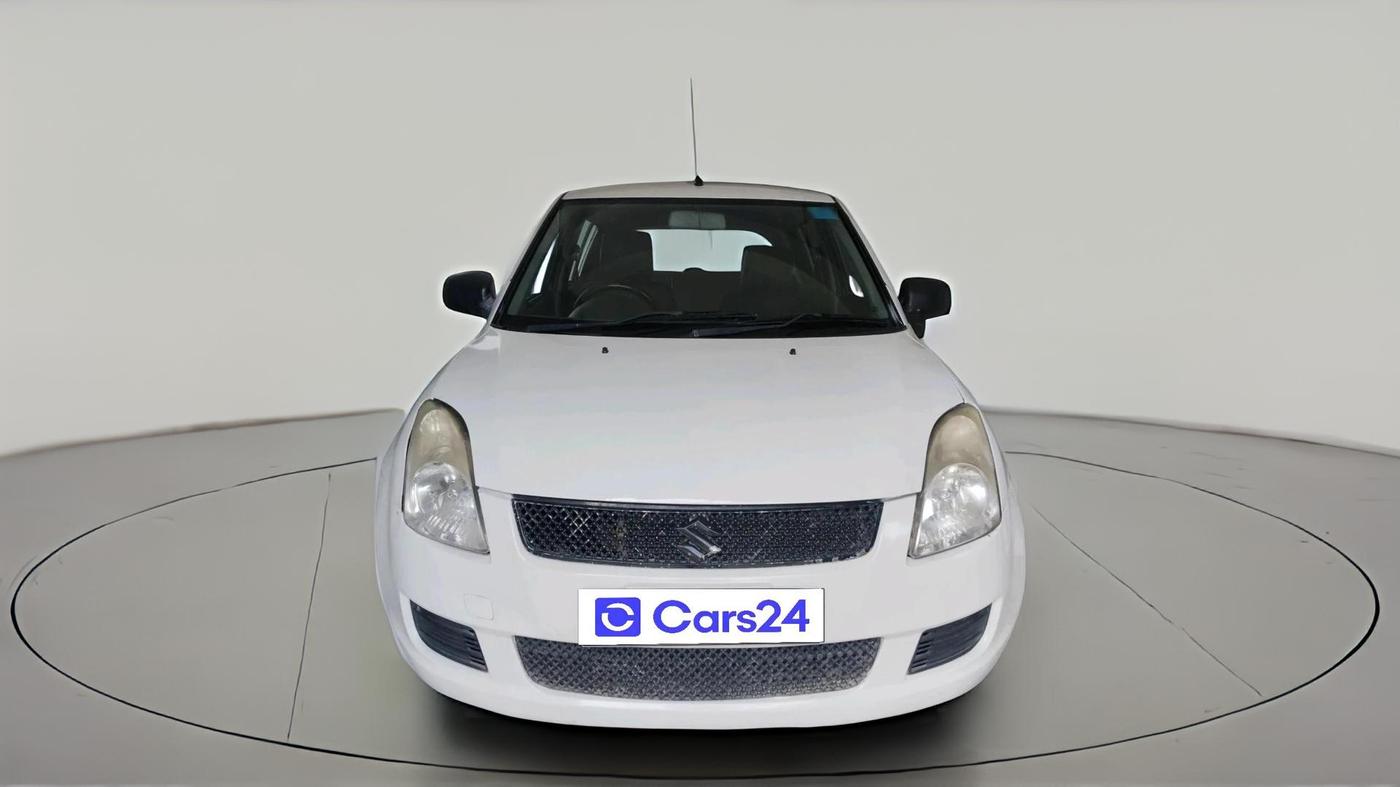 2011 Maruti Swift LXI, CNG, Manual, 1,42,271 km, exterior
