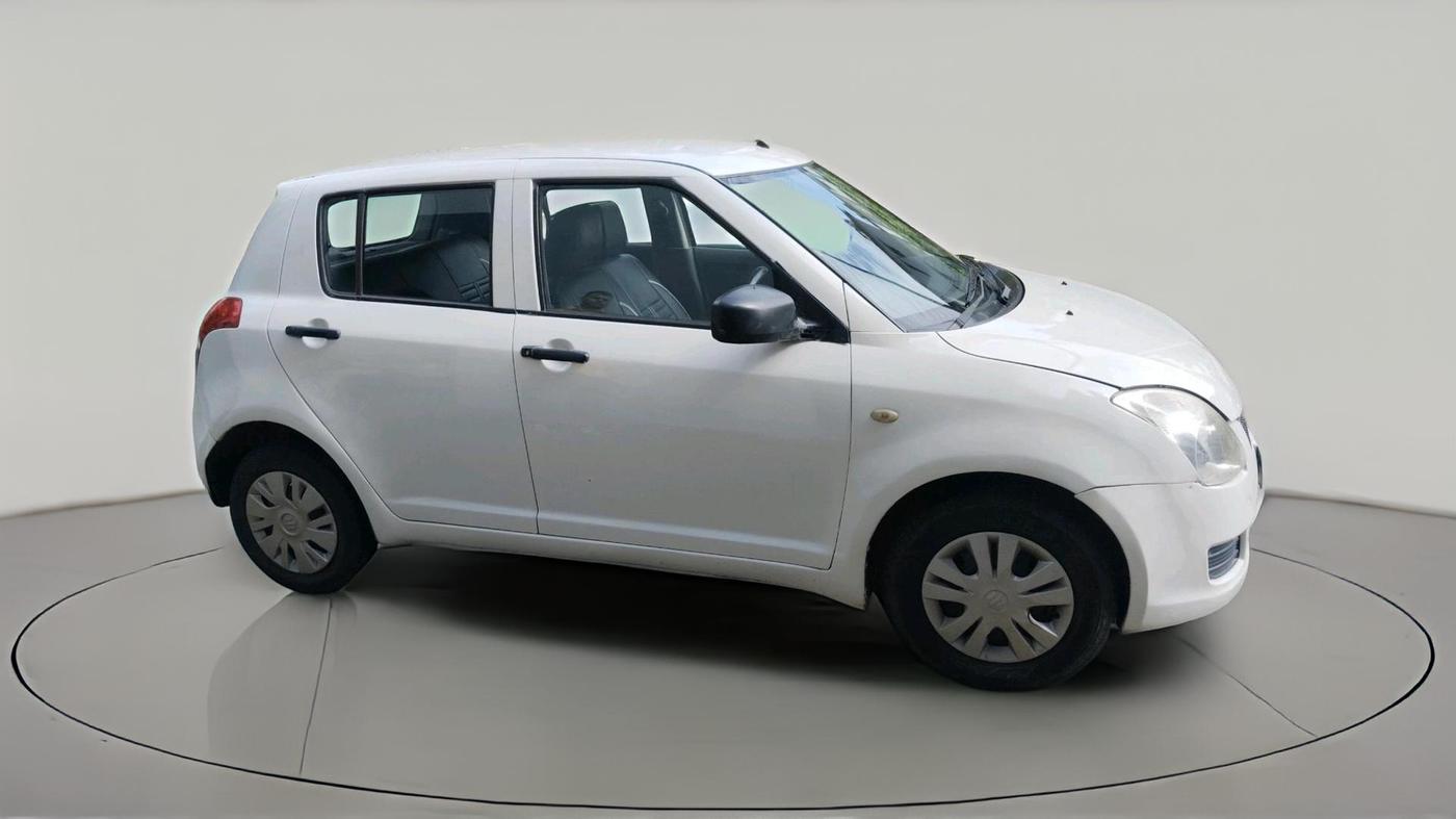 2011 Maruti Swift LXI, CNG, Manual, 1,42,271 km, exterior