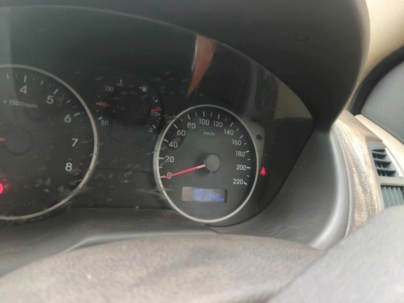 2012 Hyundai i20 MAGNA (O) 1.2, Petrol, Manual, 1,21,348 km, interior