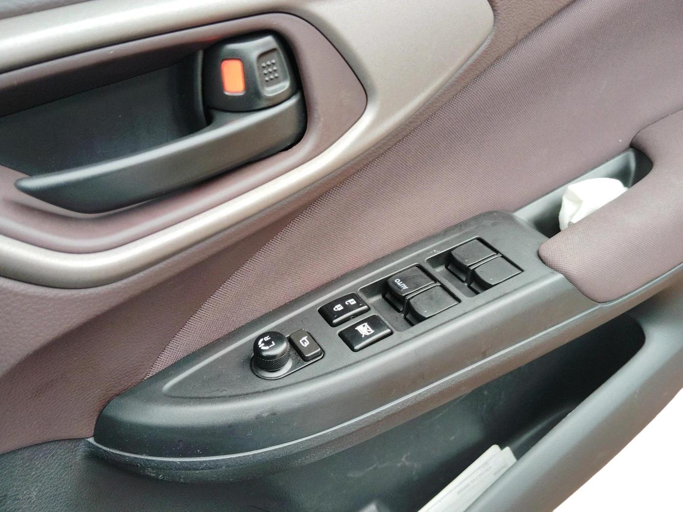 2025 Maruti FRONX DELTA PLUS 1.2L AGS, Petrol, Automatic, 14,311 km, interior