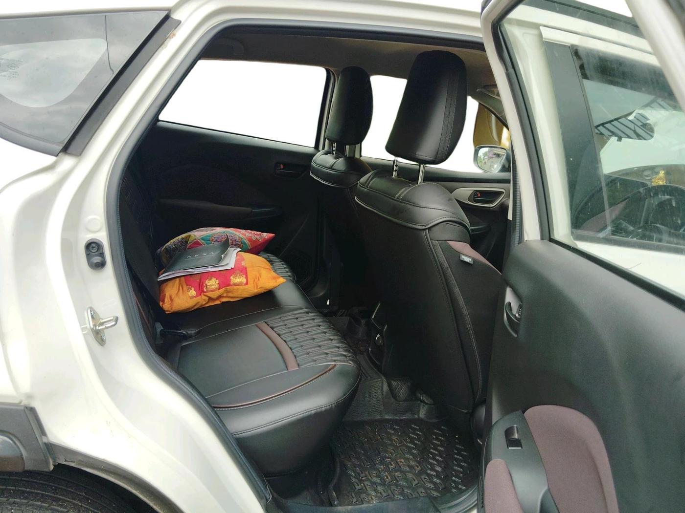 2025 Maruti FRONX DELTA PLUS 1.2L AGS, Petrol, Automatic, 14,311 km, interior