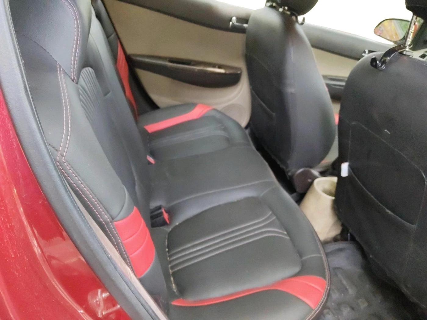 2011 Hyundai i20 MAGNA 1.2, Petrol, Manual, 70,628 km, interior