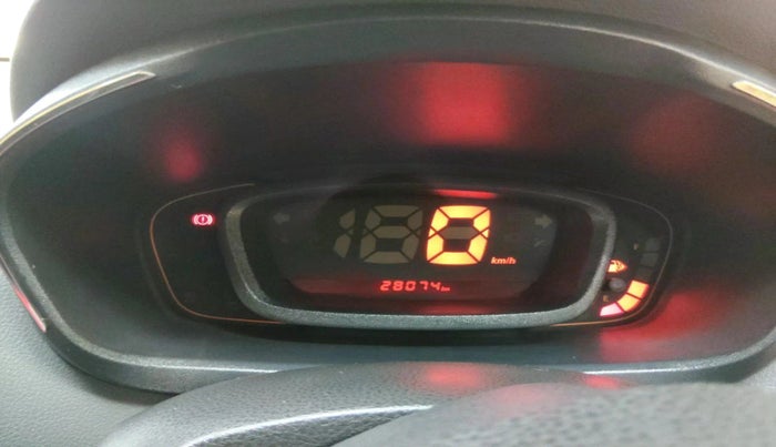 2017 Renault Kwid RXT 0.8 (O), Petrol, Manual, 28,074 km, interior