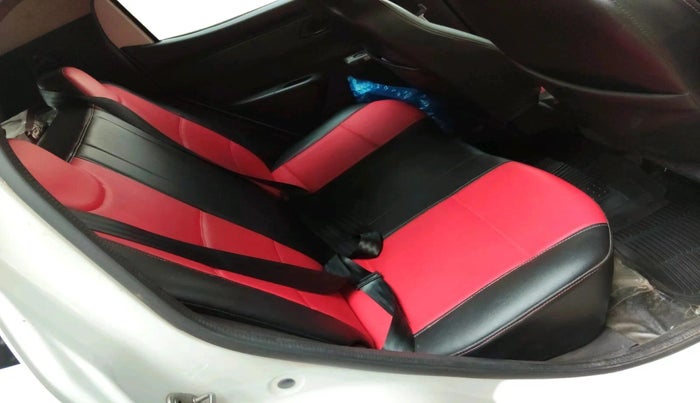 2017 Renault Kwid RXT 0.8 (O), Petrol, Manual, 28,074 km, interior