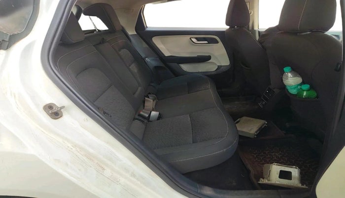 2023 Tata ALTROZ XZ DIESEL, Diesel, Manual, 79,474 km, interior