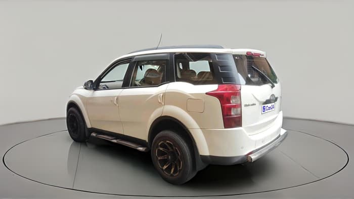 2014 Mahindra XUV500 W6, Diesel, Manual, 1,71,402 km, exterior