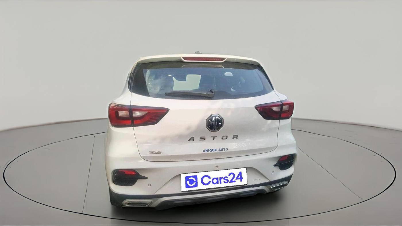2024 MG ASTOR Sprint 1.5 MT (Ivory), Petrol, Manual, 22,082 km, exterior