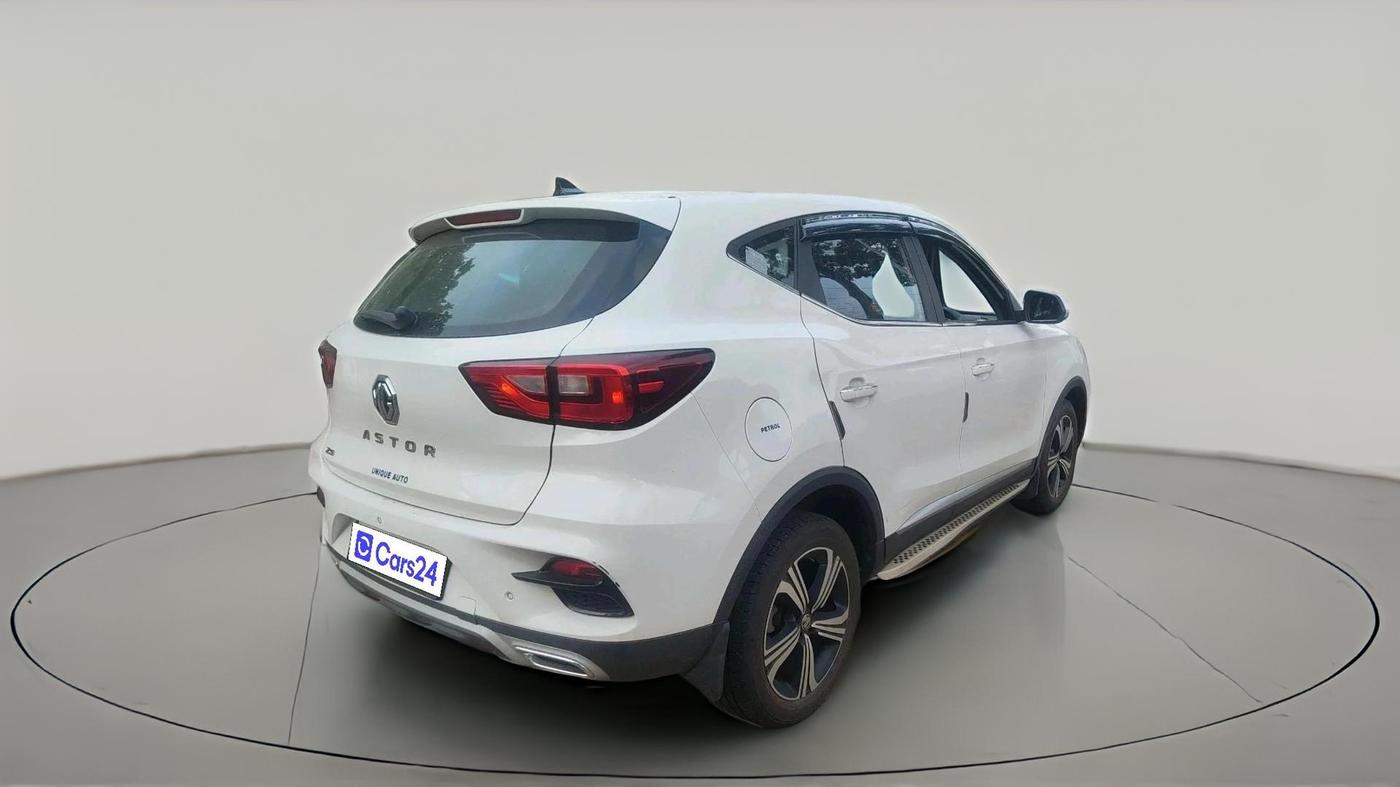 2024 MG ASTOR Sprint 1.5 MT (Ivory), Petrol, Manual, 22,082 km, exterior