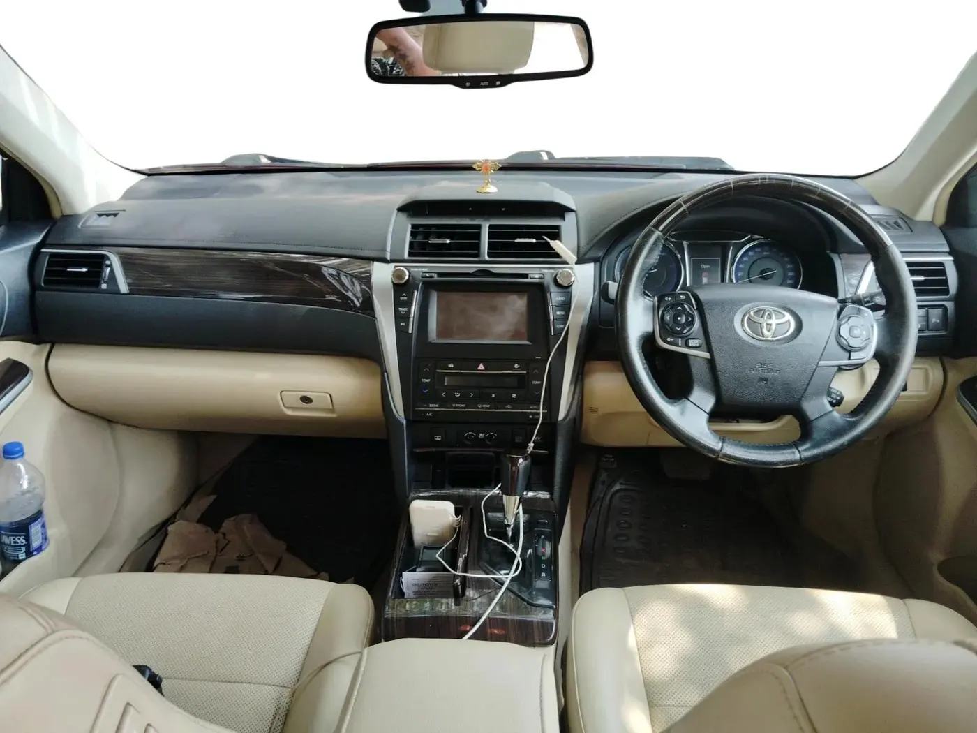 2016 Toyota Camry HYBRID, Hybrid, Automatic, 77,266 km, interior