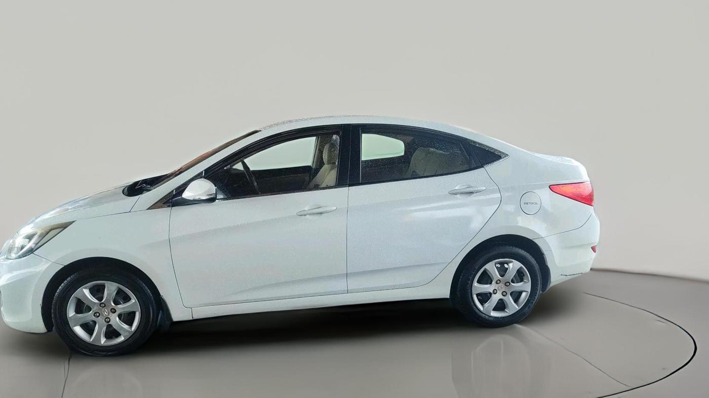 2012 Hyundai Verna FLUIDIC 1.4 VTVT, Petrol, Manual, 1,20,341 km, exterior